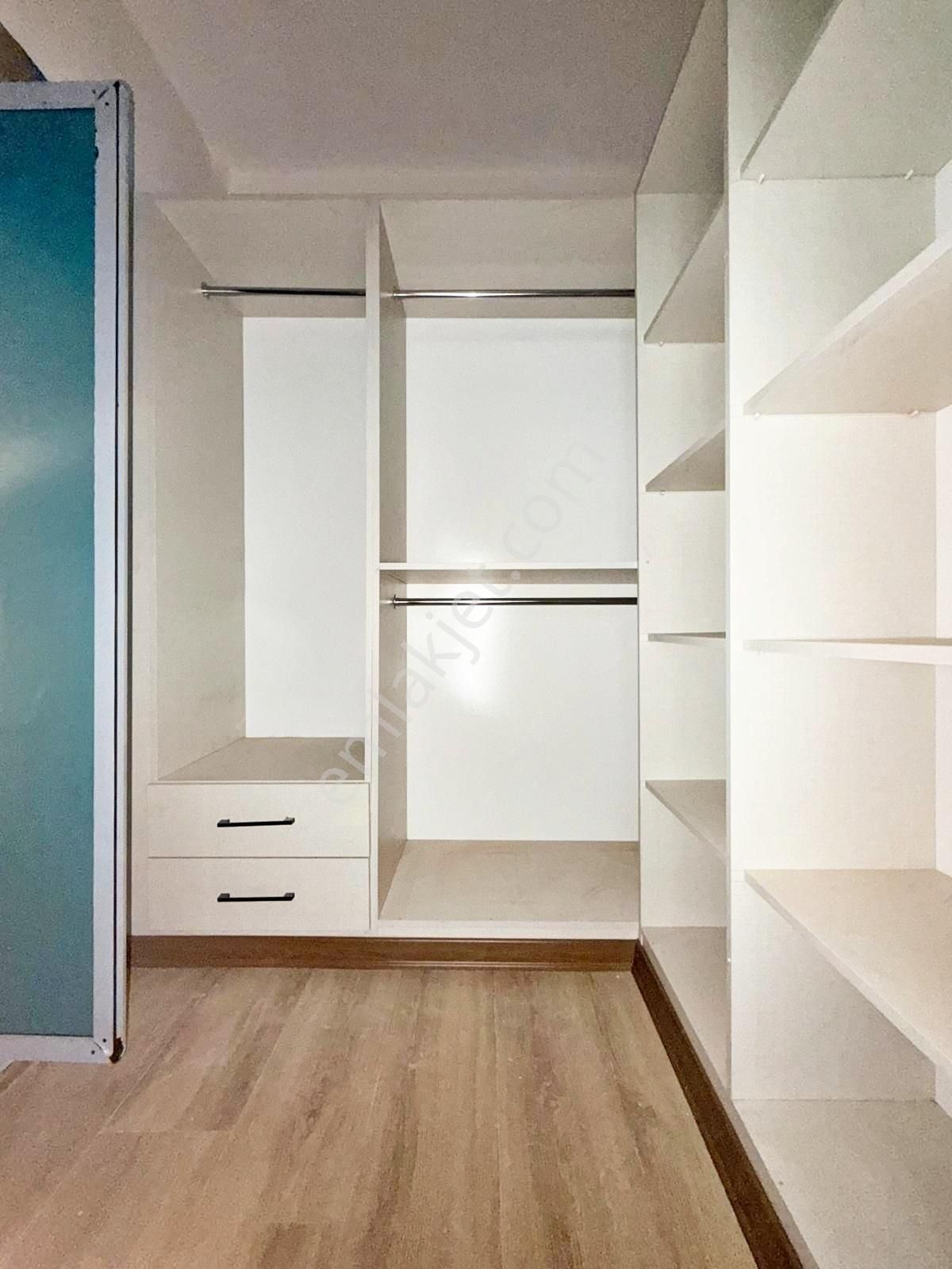 Yuv*** Giyinme Odası Ebeveyn Banyolu 2+1 Giriş Dairesi - Görsel 30