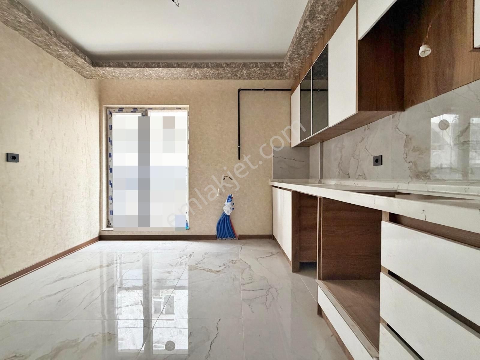 Yuv*** Giyinme Odası Ebeveyn Banyolu 2+1 Giriş Dairesi - Görsel 17