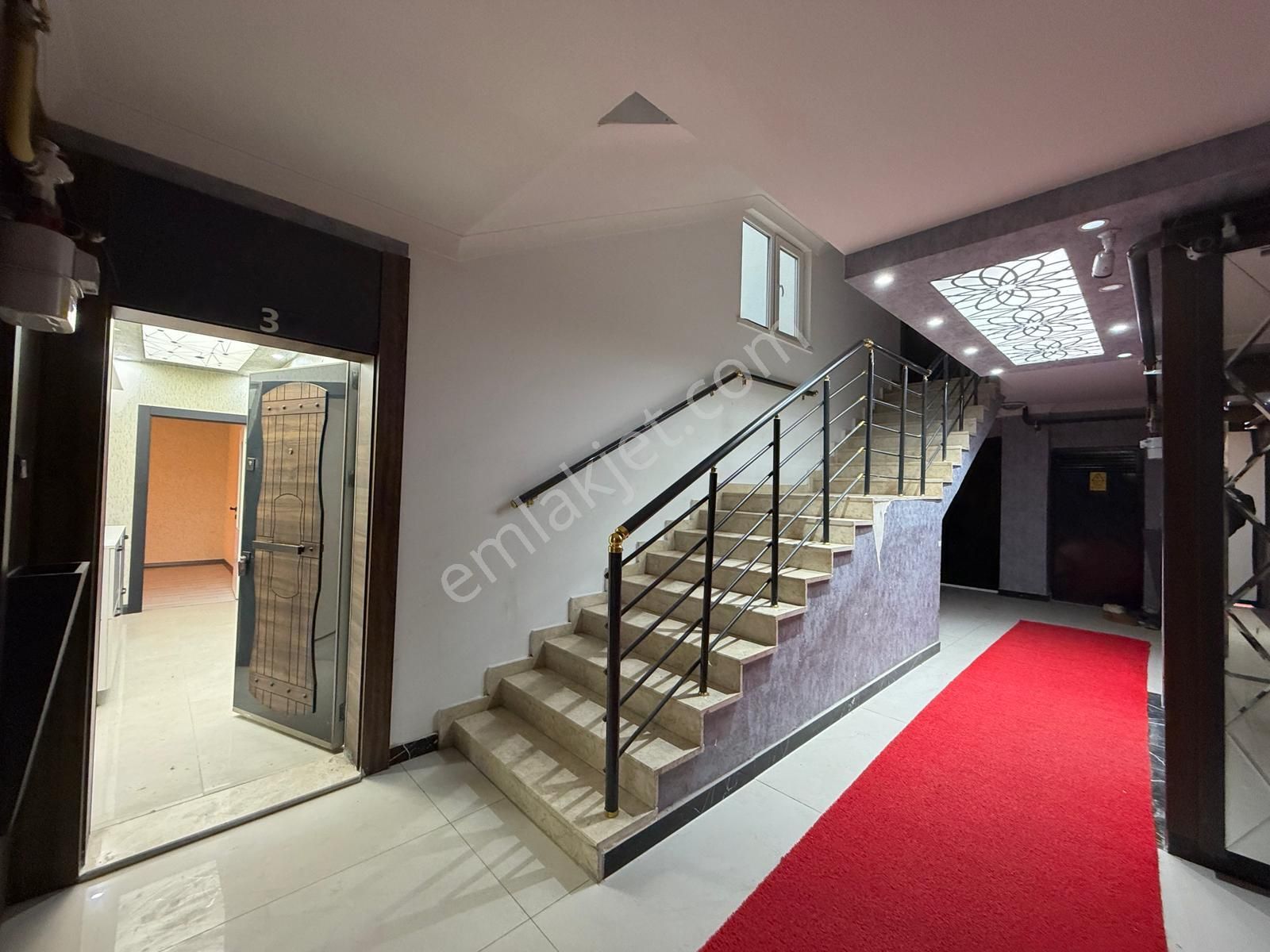 Keçiören'de Yeni Binada Giriş Katta Ful+ful Yapılı Acil Satılık - Görsel 24