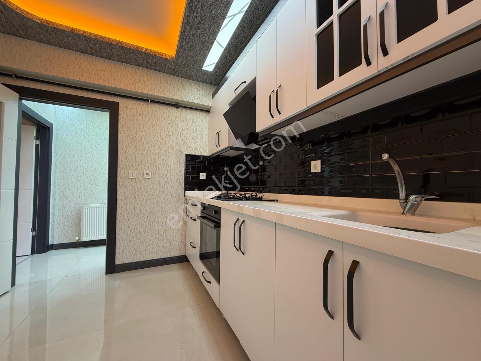 Keçiören'de Yeni Binada Giriş Katta Ful+ful Yapılı Acil Satılık - Görsel 18