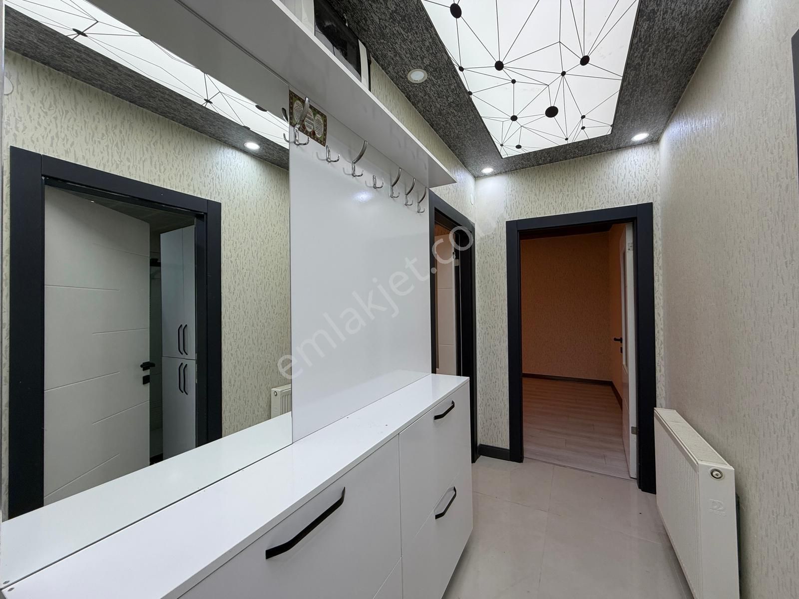 Keçiören'de Yeni Binada Giriş Katta Ful+ful Yapılı Acil Satılık - Görsel 12