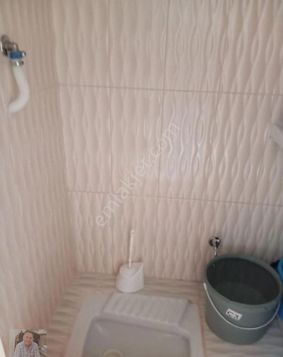 Abidinpaşa'da 110m2 3+1 Ana Yola Yakın Yapılı Balkonlu Salon Bağımlı 2. Kat Kombili Satılık Daire - Görsel 9