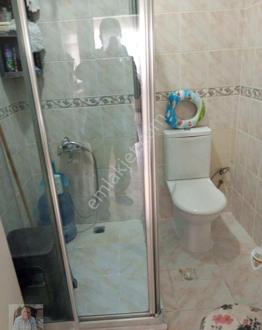 Abidinpaşa'da 110m2 3+1 Ana Yola Yakın Yapılı Balkonlu Salon Bağımlı 2. Kat Kombili Satılık Daire - Görsel 6