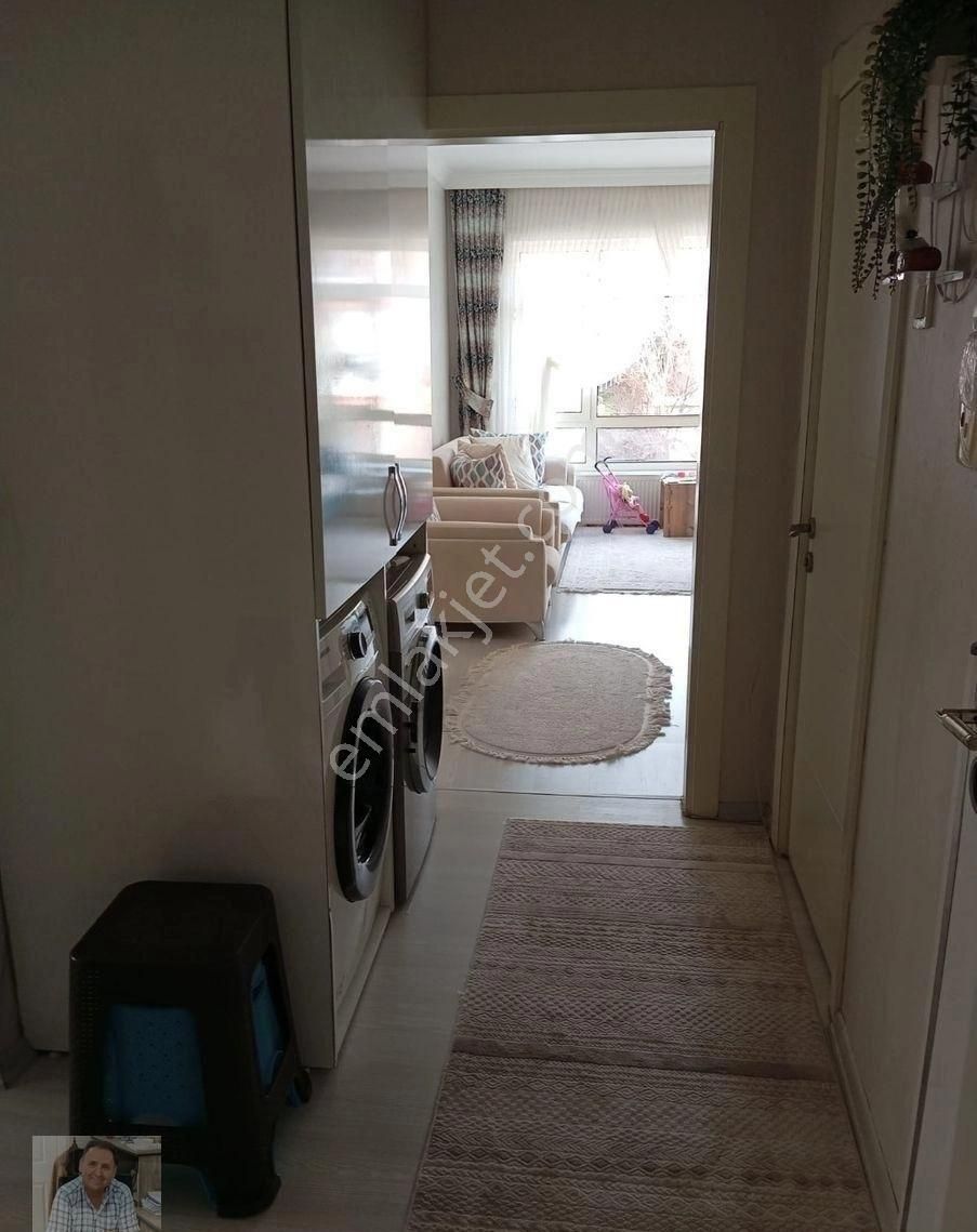 Abidinpaşa'da 110m2 3+1 Ana Yola Yakın Yapılı Balkonlu Salon Bağımlı 2. Kat Kombili Satılık Daire - Görsel 7