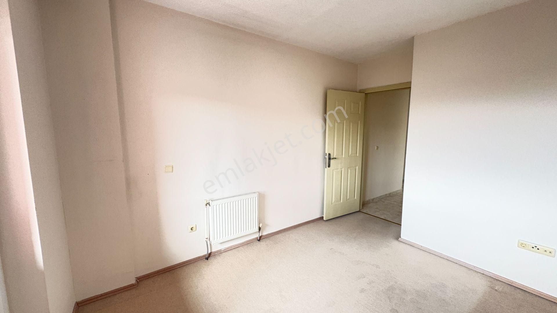 Bahçecik Mahallesinde 7/24 Güvenlikli Kiralık 3+1 Daire - Görsel 25