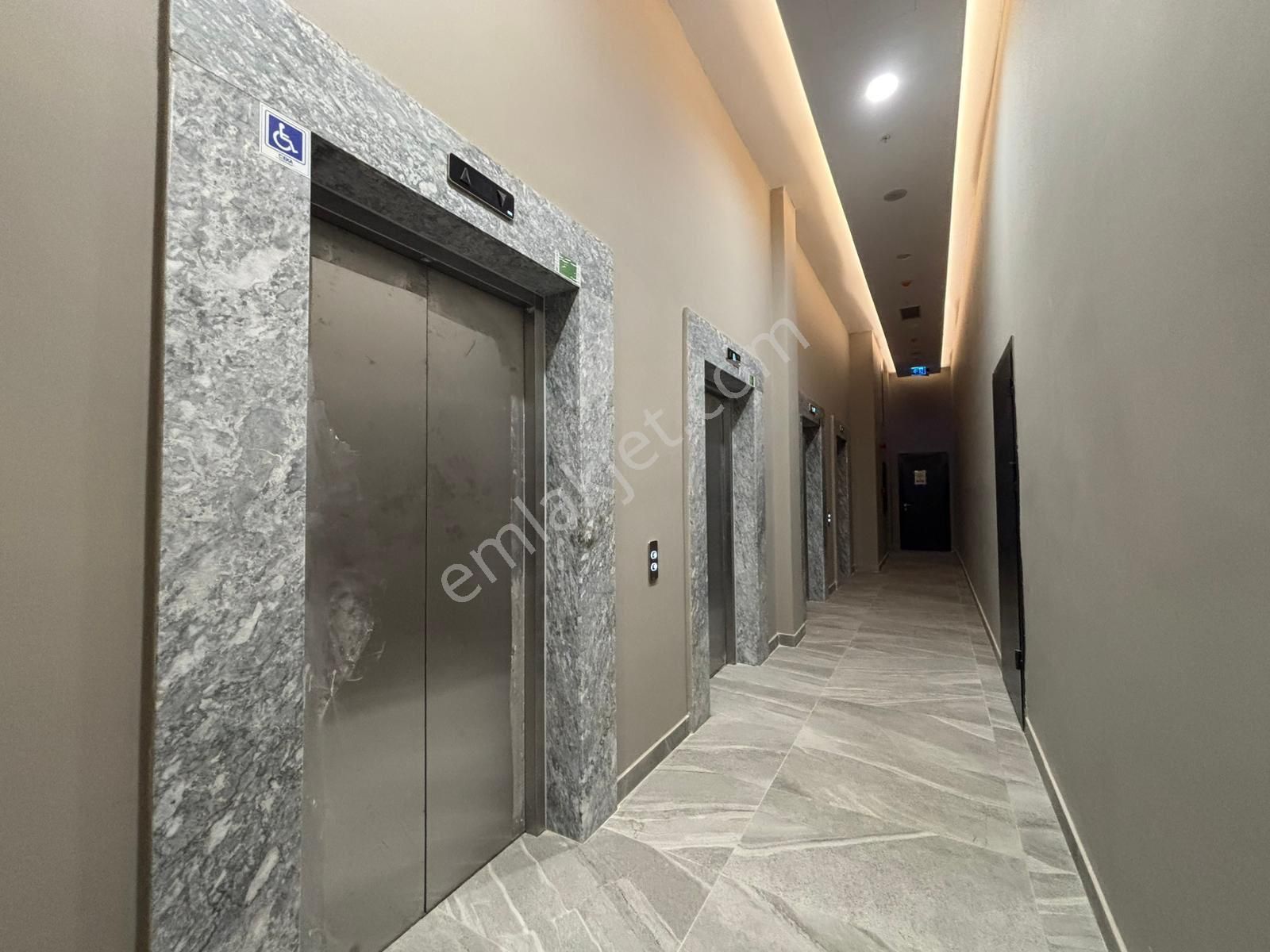 Alsancak Evora Projesi 2+1 15. Kat Deniz Manzaralı Kiralık Daire! - Görsel 26