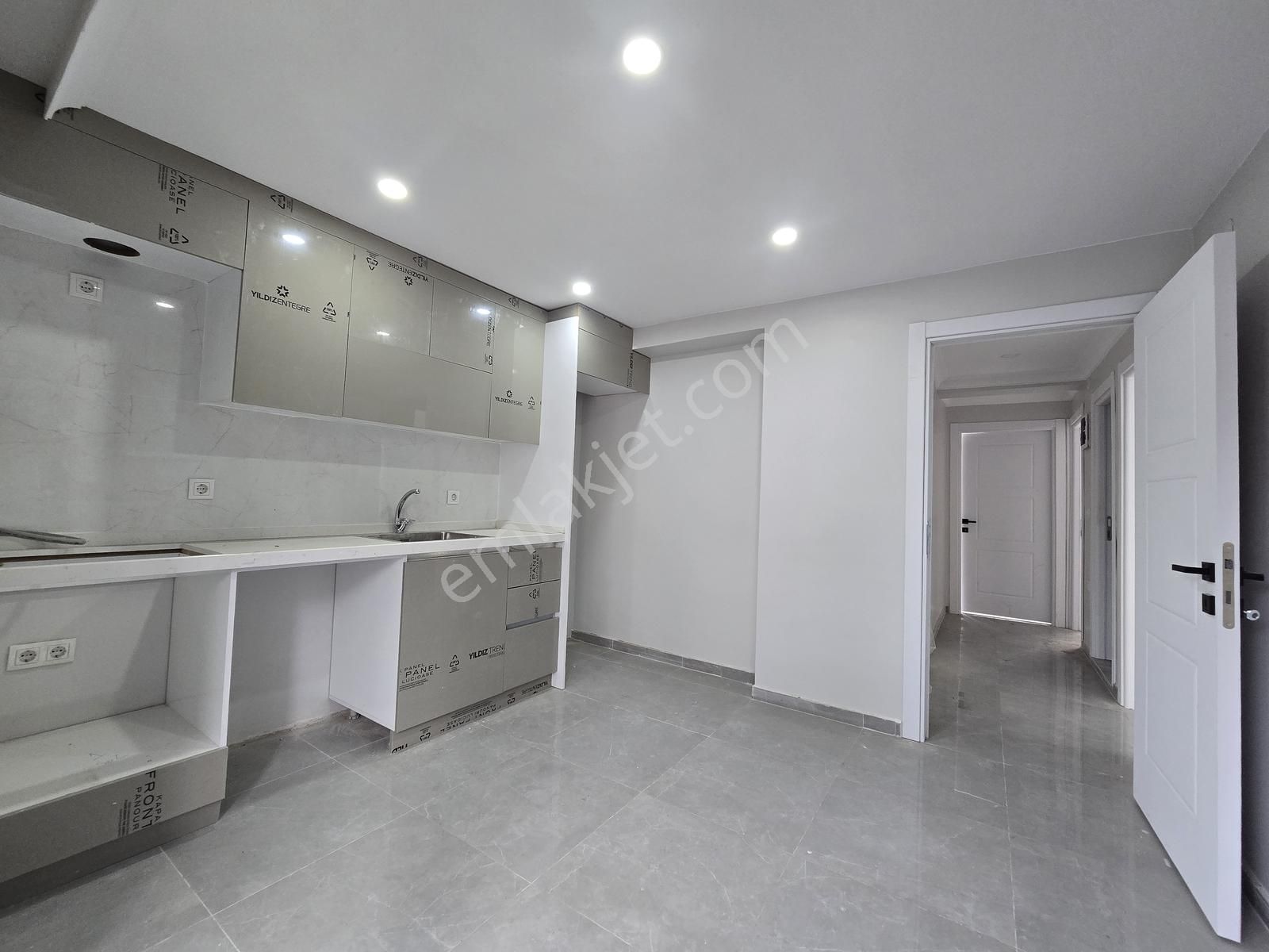 Pusula İnş.tan Cebeci Mah Merkez Camisne Yakın 100m2 3kat Daire - Görsel 2