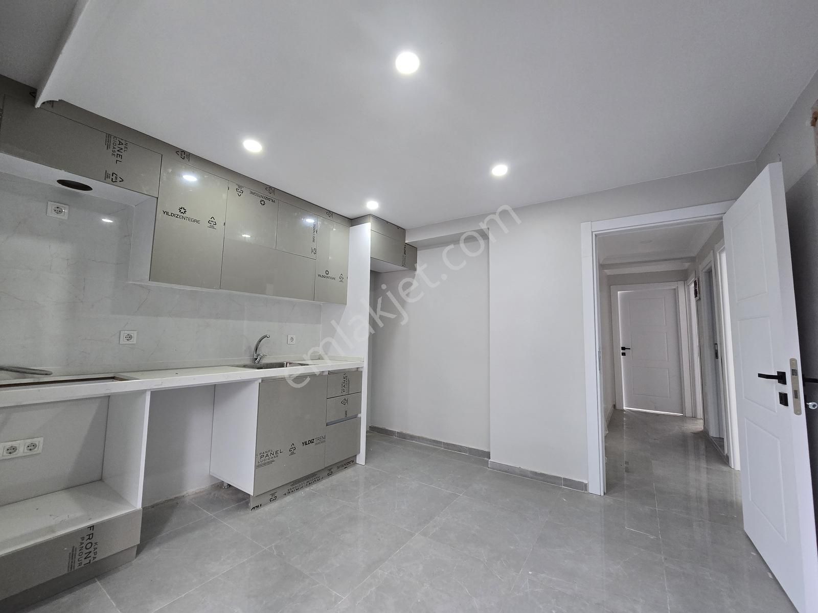 Pusula İnş.tan Cebeci Mah Merkez Camisne Yakın 100m2 3kat Daire - Görsel 18