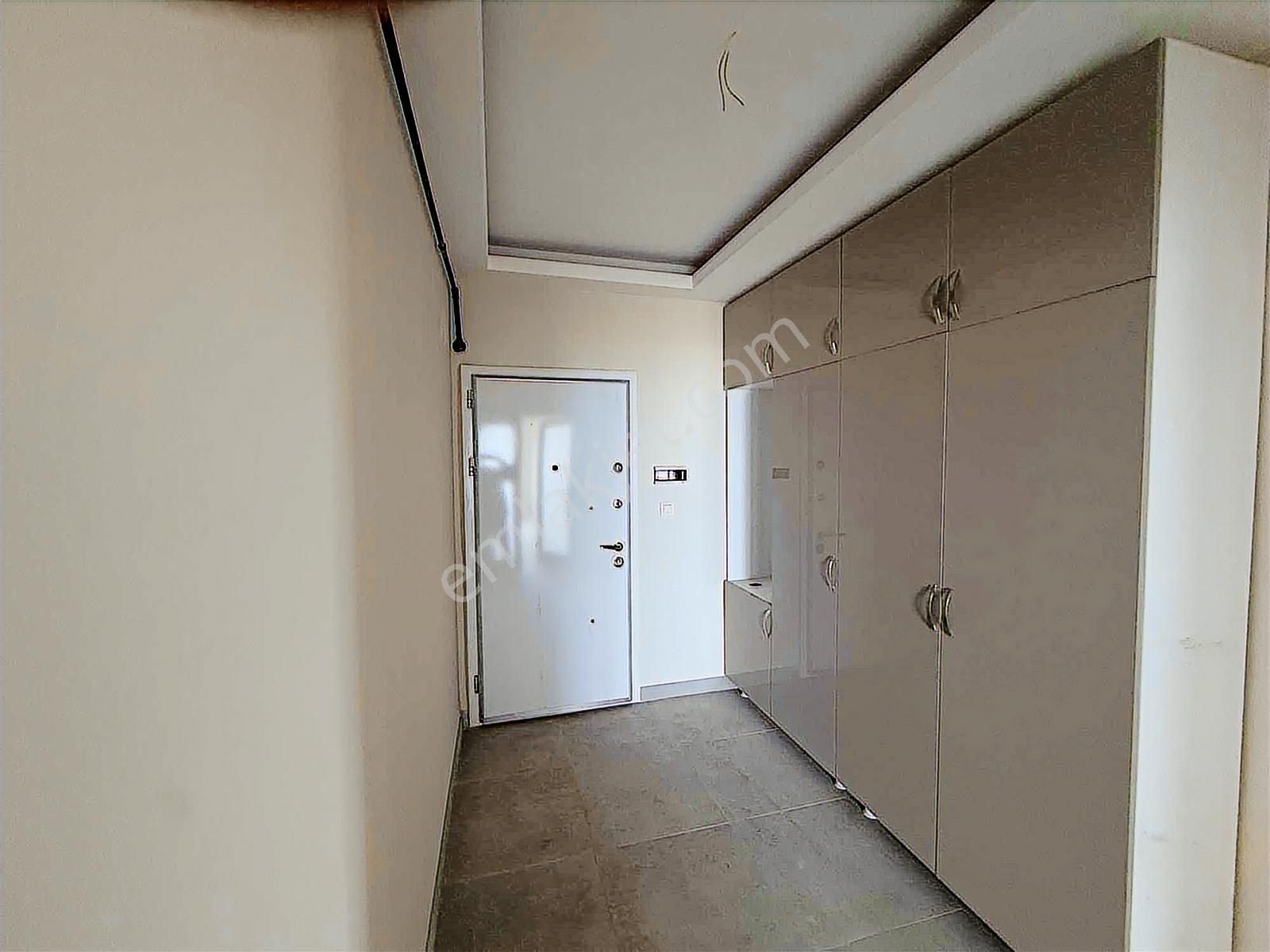 Saraycıkta Sıfır 8.katta Manzaralı Cift Banyo Geniş 3+1 Kiralık - Görsel 5