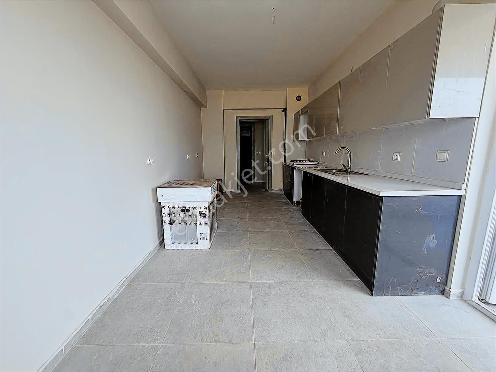 Saraycıkta Sıfır 8.katta Manzaralı Cift Banyo Geniş 3+1 Kiralık - Görsel 20