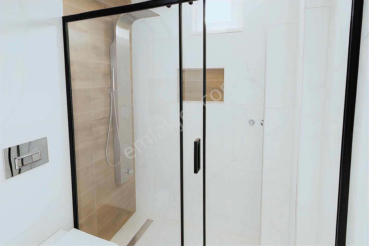 Altıntaş'ta Alternatif Katlarda 1+1 Balkonlu Havuz Cephe Satılık - Görsel 19