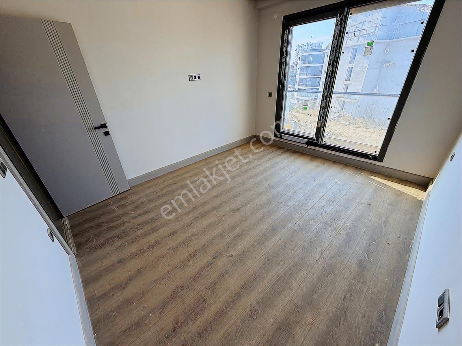 Altıntaş Antoryum'da Geniş 1+1 Balkonlu Konsept Sitede Satılık - Görsel 9