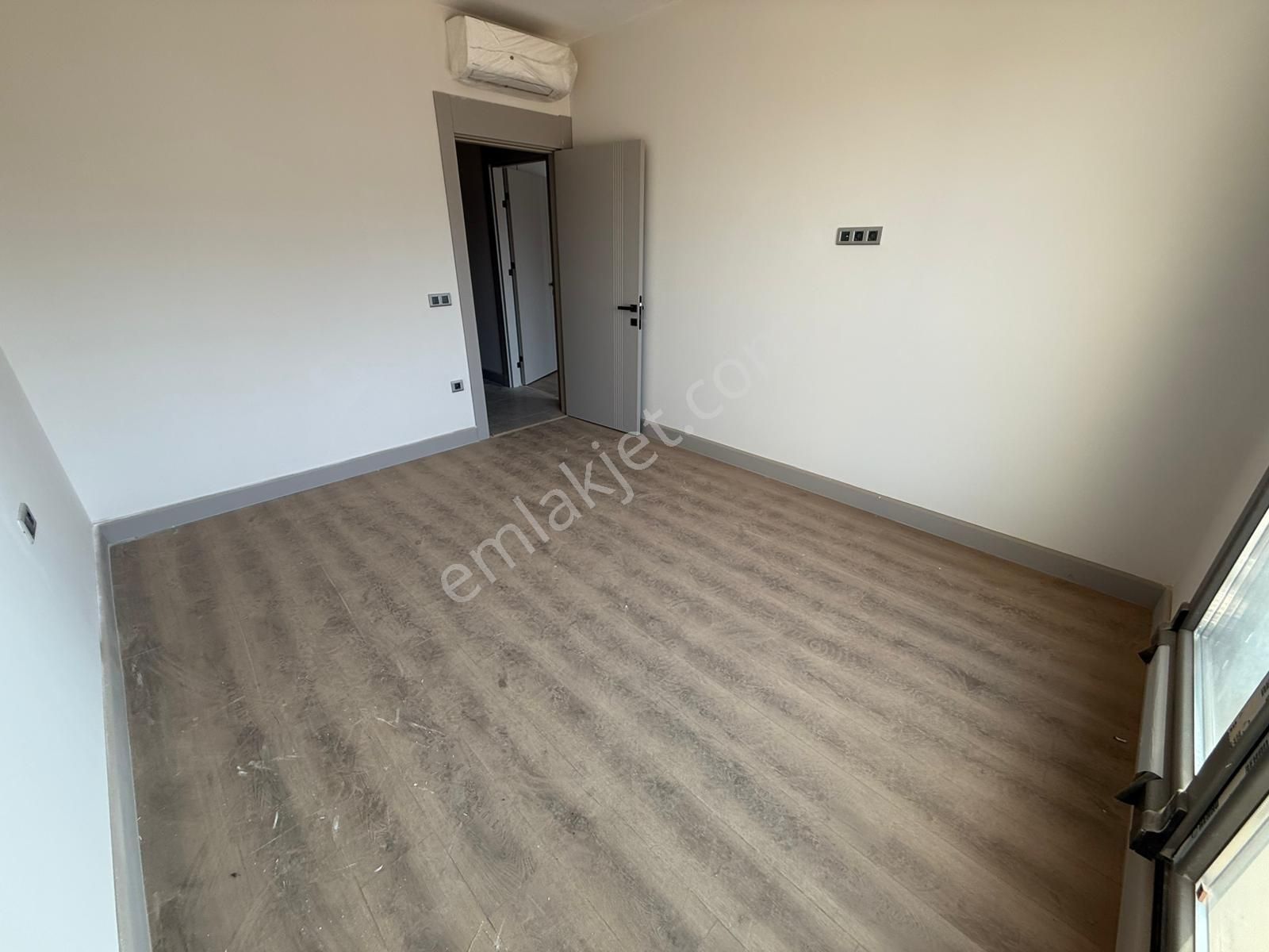 Altıntaş Antoryum'da Geniş 1+1 Balkonlu Konsept Sitede Satılık - Görsel 24