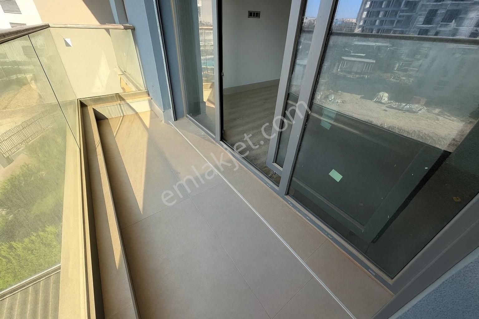 Altıntaş Antoryum'da Geniş 1+1 Balkonlu Konsept Sitede Satılık - Görsel 22