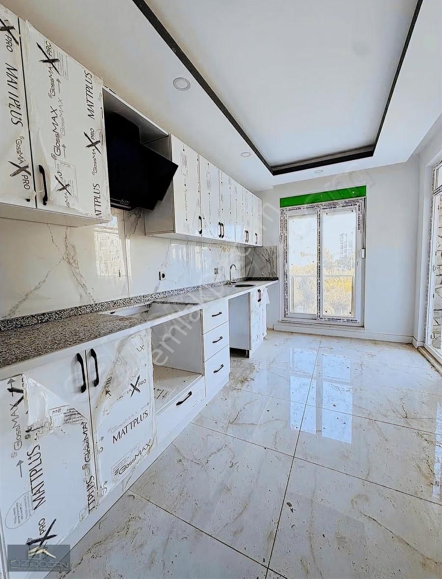 Özdoğan Emlak Tan Ayanoğlun Da 2+1 100m2 Sıfır Asansörlü Daire