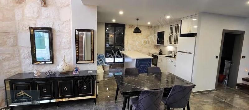 Özdoğan Emlaktn Turizm Merkezi Belekte 3+1 Eşyalı Kiralık Villa - Görsel 8