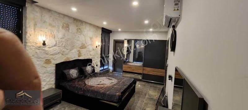 Özdoğan Emlaktn Turizm Merkezi Belekte 3+1 Eşyalı Kiralık Villa - Görsel 5