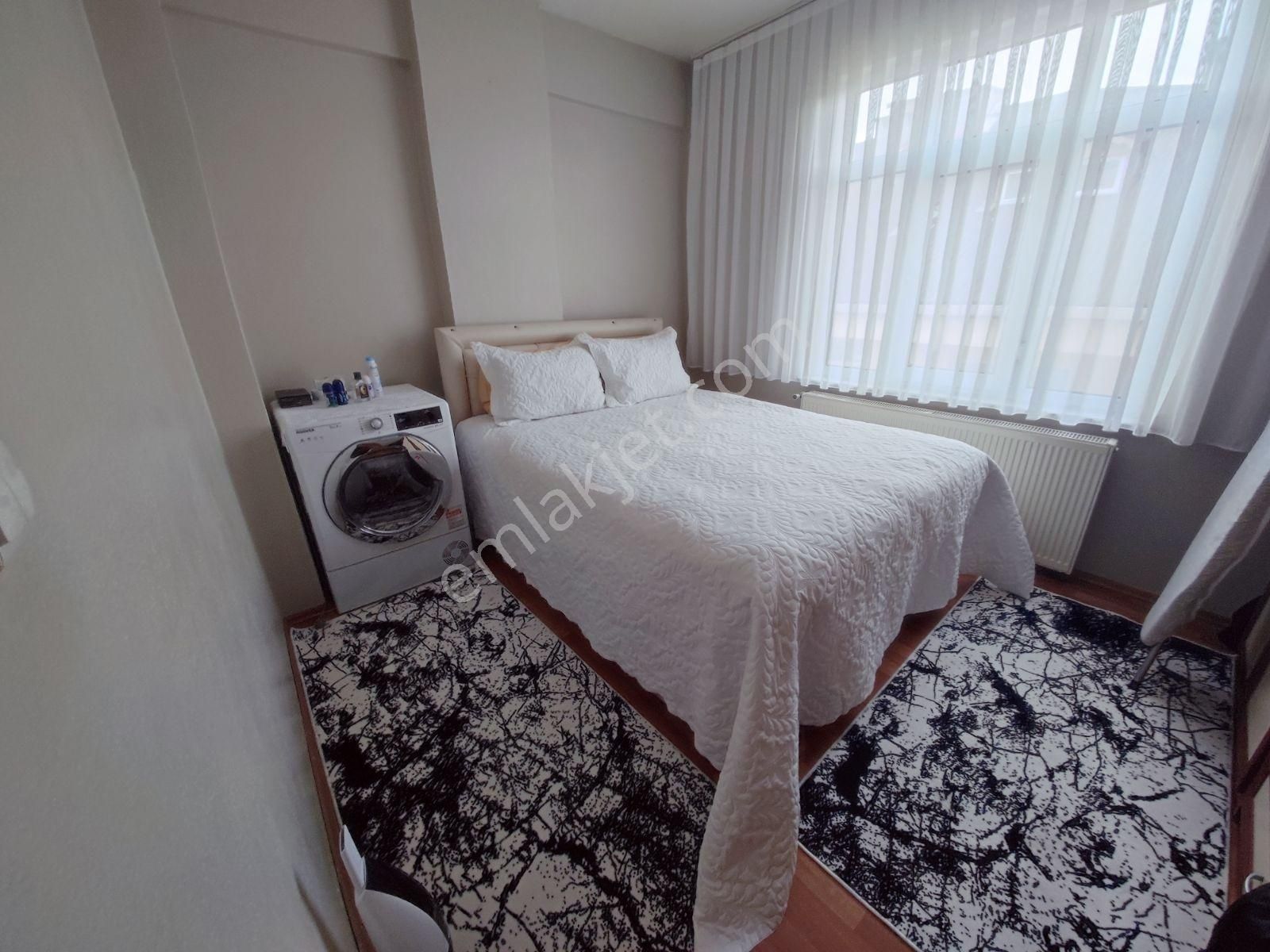 Tepebaşı Camii'ne, Ana Caddeye Yakin,3+1 110m2 Banyo Wc Ayri - Görsel 18