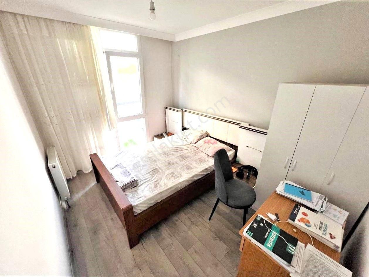 Kadıköy'de Aygülden Nezih Site İçi Havuzlu Ara Kat Ön Cephe Ayrı Mutfak Ebeveynli 3+1 Satılık Daire - Görsel 24