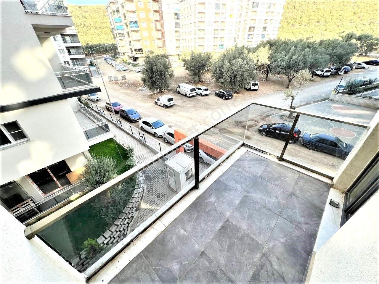 Kadıköy'de Aygülden Nezih Site İçi Havuzlu Ara Kat Ön Cephe Ayrı Mutfak Ebeveynli 3+1 Satılık Daire - Görsel 11