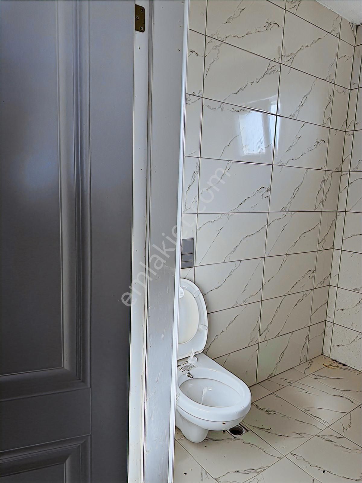 Akçalarda Göl Manzaralı Yerden Isıtmalı Sıfır 3+1 Dubleks Daire - Görsel 4