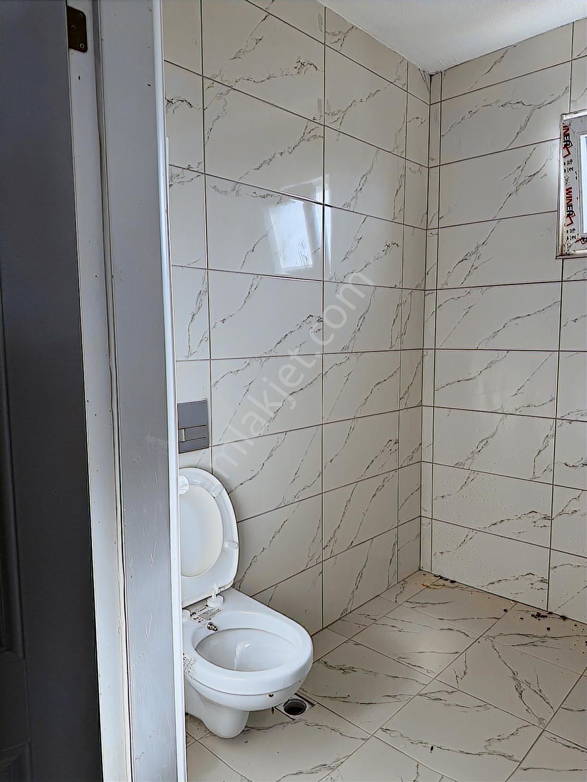 Akçalarda Göl Manzaralı Yerden Isıtmalı Sıfır 3+1 Dubleks Daire - Görsel 18