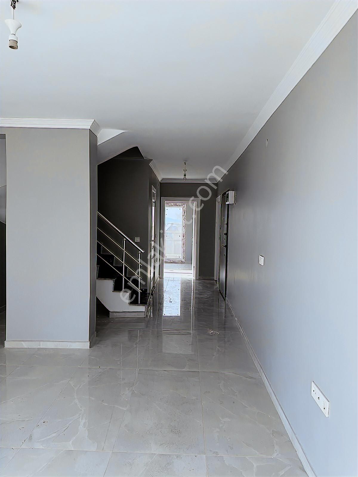 Akçalarda Göl Manzaralı Yerden Isıtmalı Sıfır 3+1 Dubleks Daire - Görsel 22