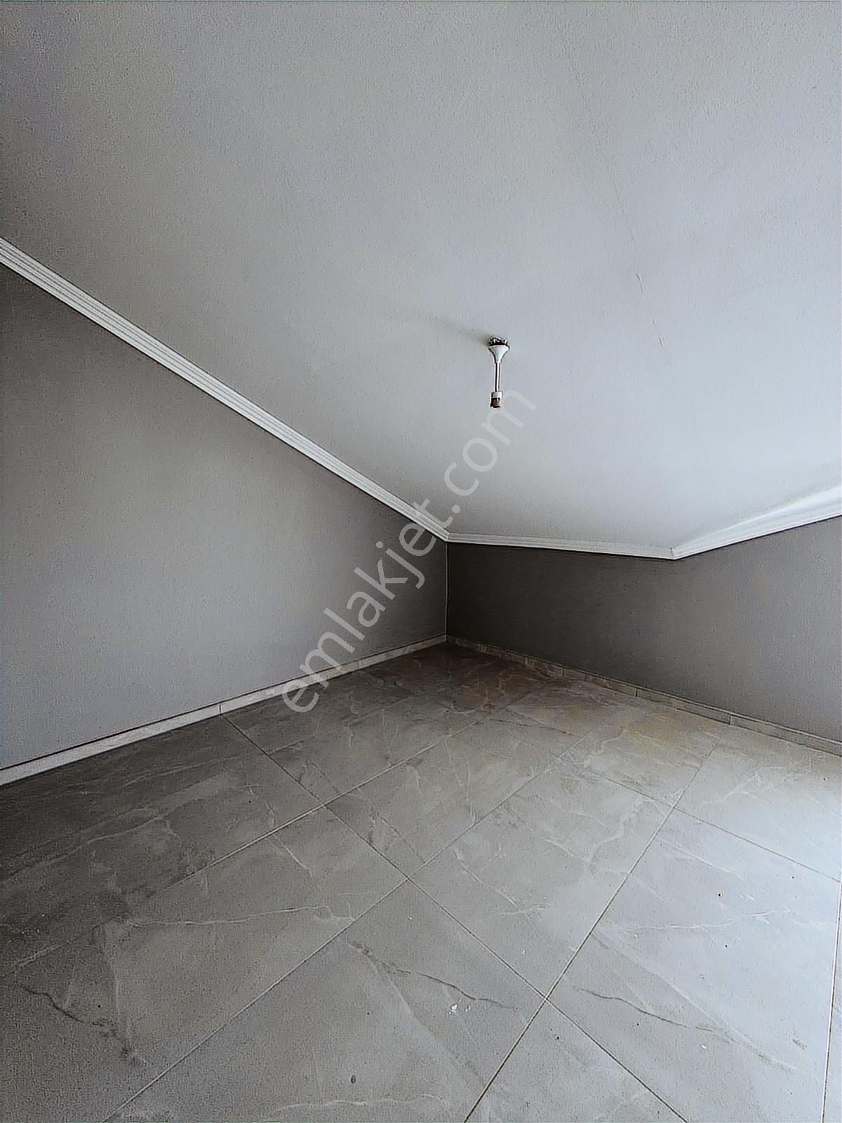 Akçalarda Göl Manzaralı Yerden Isıtmalı Sıfır 3+1 Dubleks Daire - Görsel 31