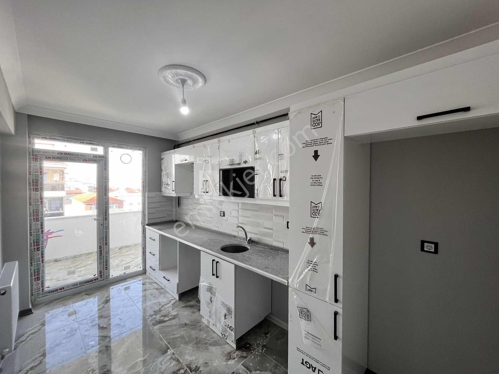 Akdoğanlardan Bağlıkta Satılık Lüx Ön Cephe 3+1 Daire - Görsel 4