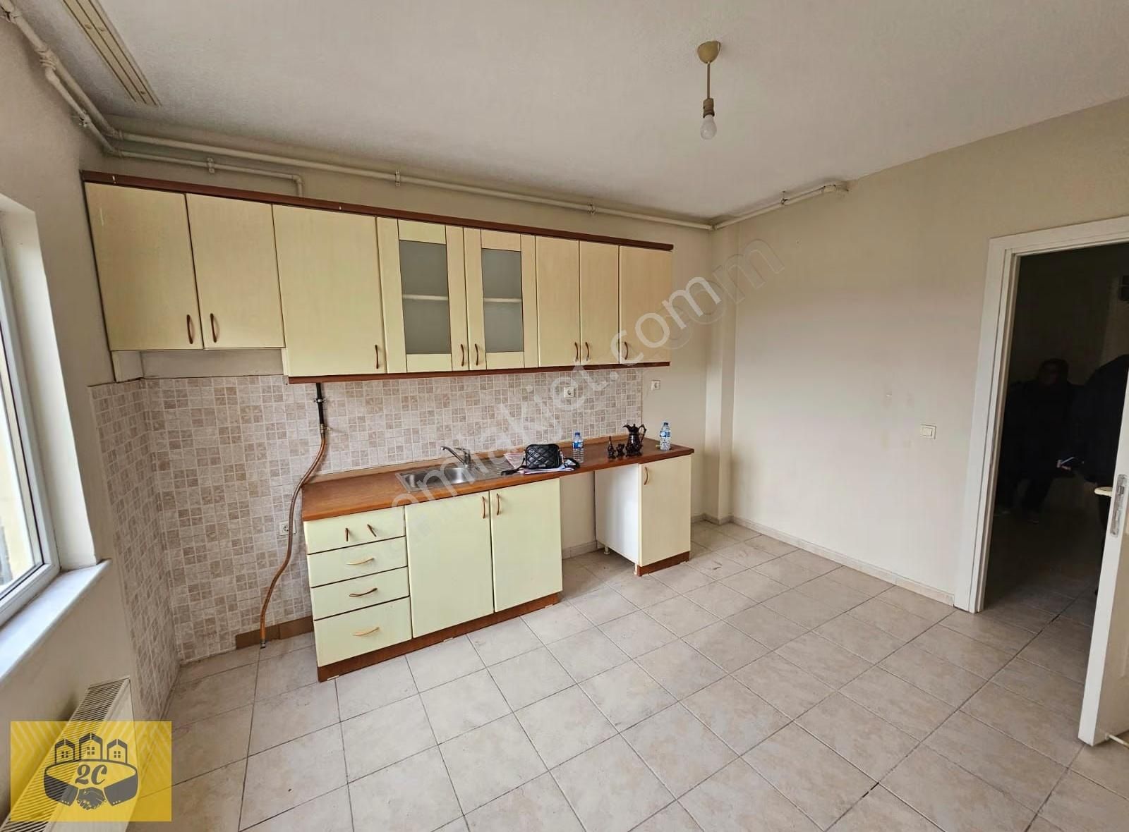 Yeşiloba Toki 3+1 Kapalı Mutfak+doğalgazlı+geniş Kiralık Daire - Görsel 10