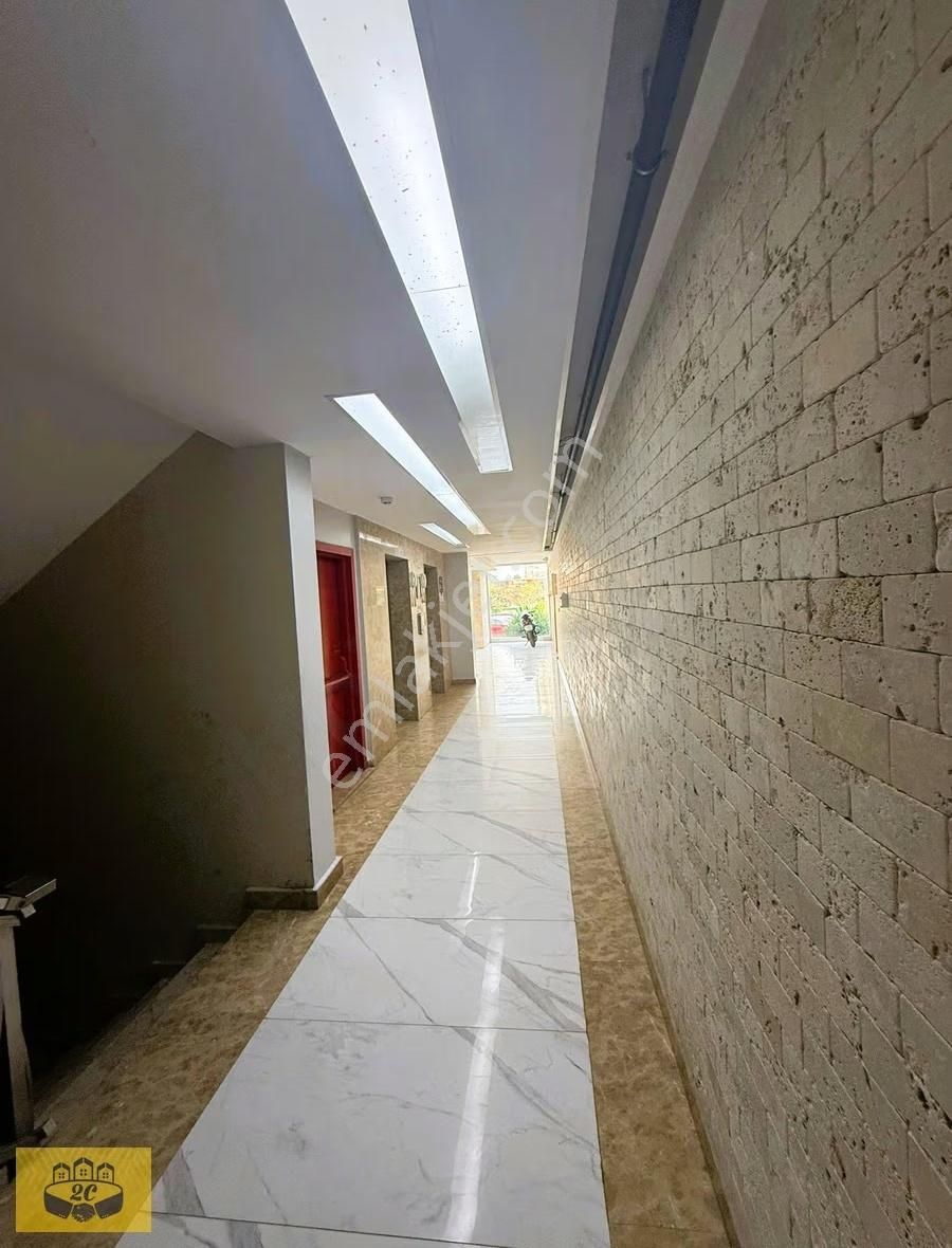 Seyhan/gürselpaşada 7/24 Güvenlikli+havuzlu Sitede 1+1 Satılık - Görsel 5