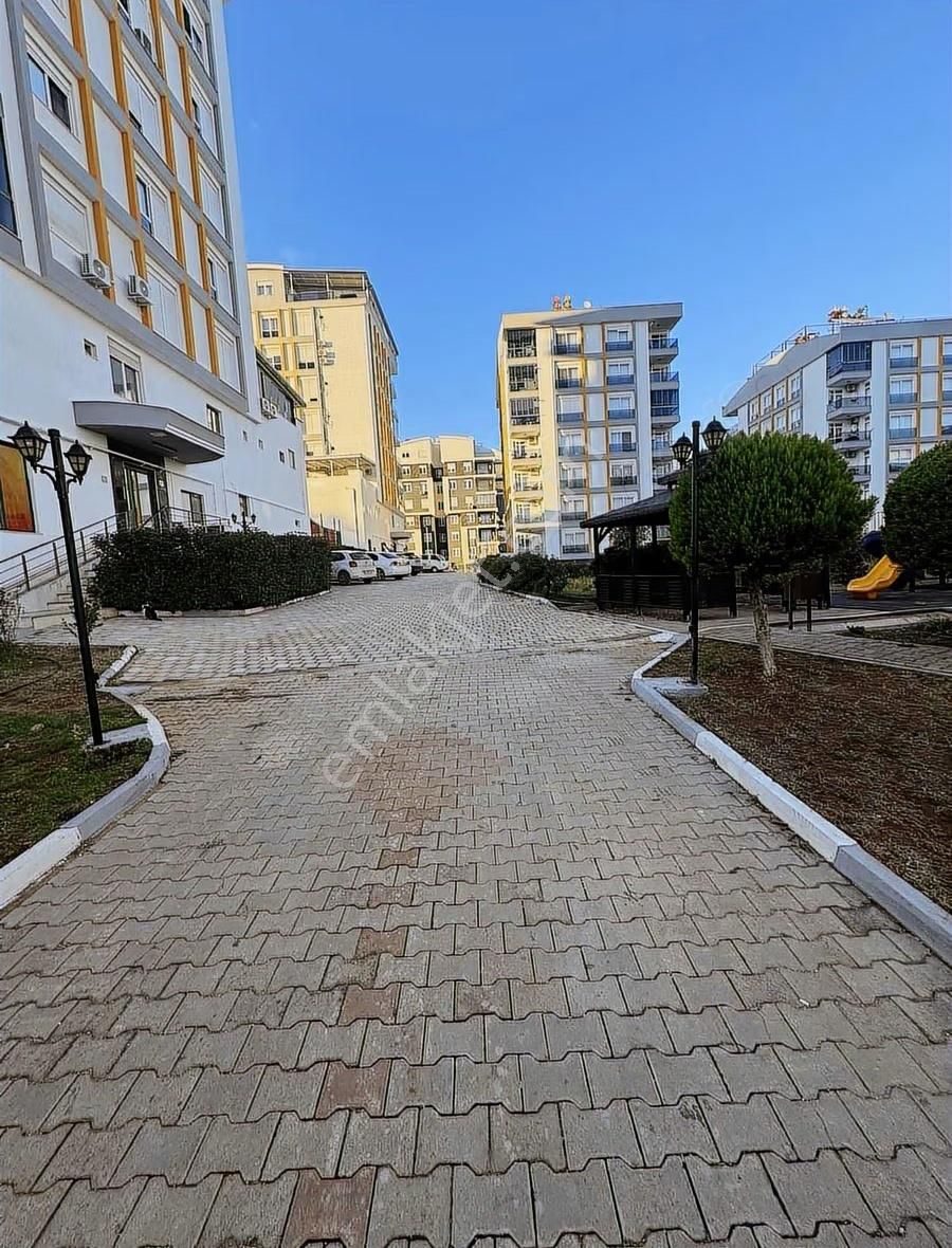 Site İçerisinde Havuzlu Eşyalı 2+1 Kiralık Daire - Görsel 6