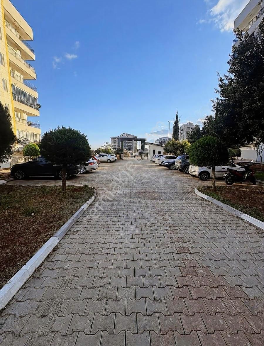 Site İçerisinde Havuzlu Eşyalı 2+1 Kiralık Daire - Görsel 9