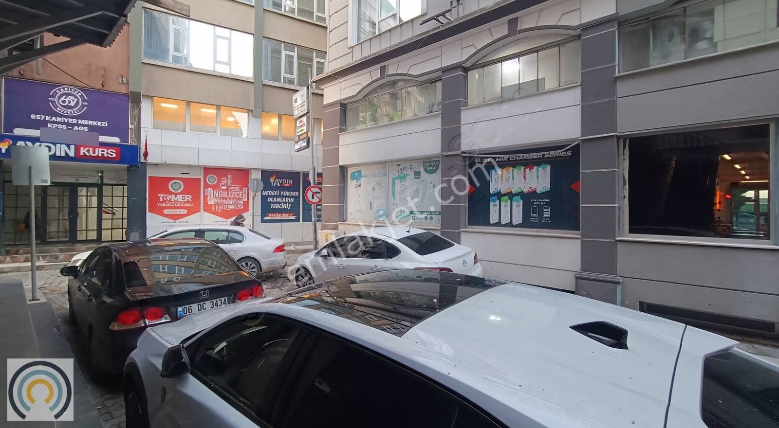 Bulvar Avm Ve Cumhuriyet Meydanına Komşu Kiralık Ofis - Görsel 3