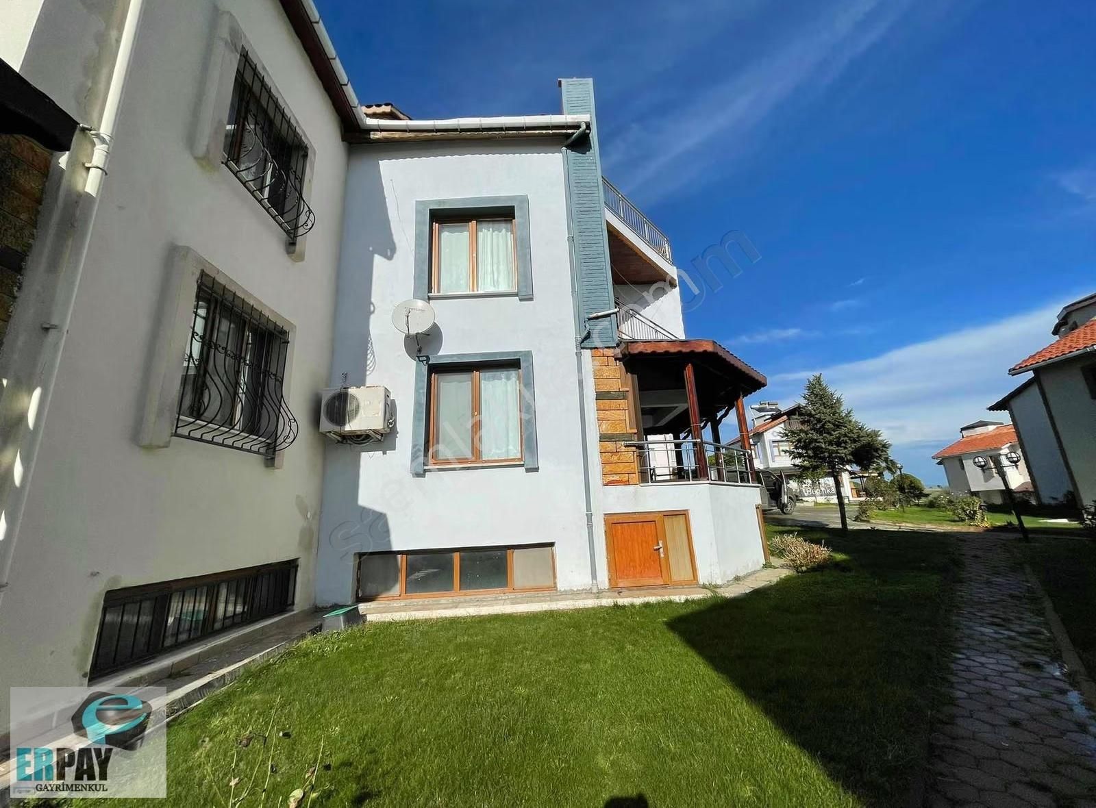 Erpay'dan Enez De Site İçinde Satılık 3 Katlı Triplex Villa - Görsel 17