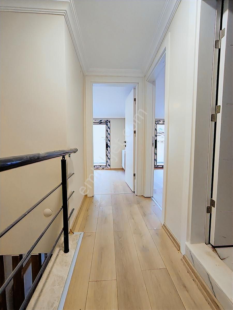 Çiğli Maltepe Caddesinde Sıfır 3+1 Dublek Daire - Görsel 9