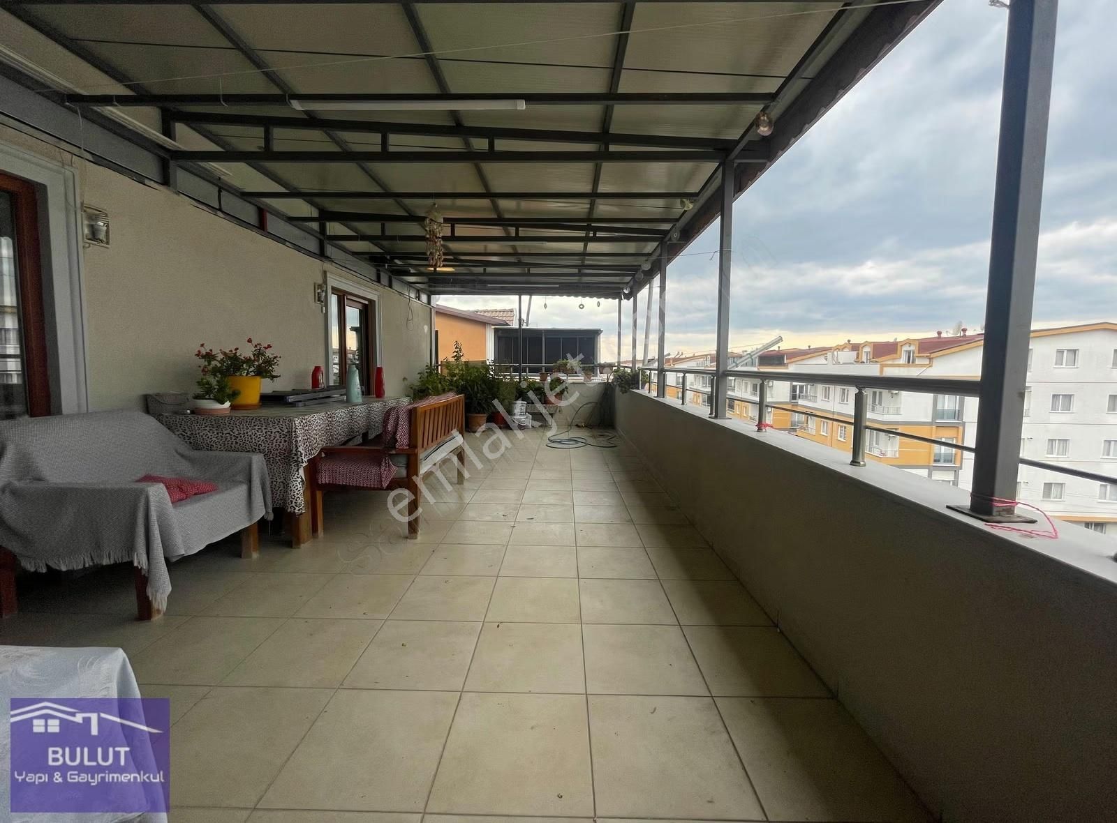 Osmangazi Mah. Site İçerisinde 4+1 Çift Kapılı Dubleks - Görsel 3