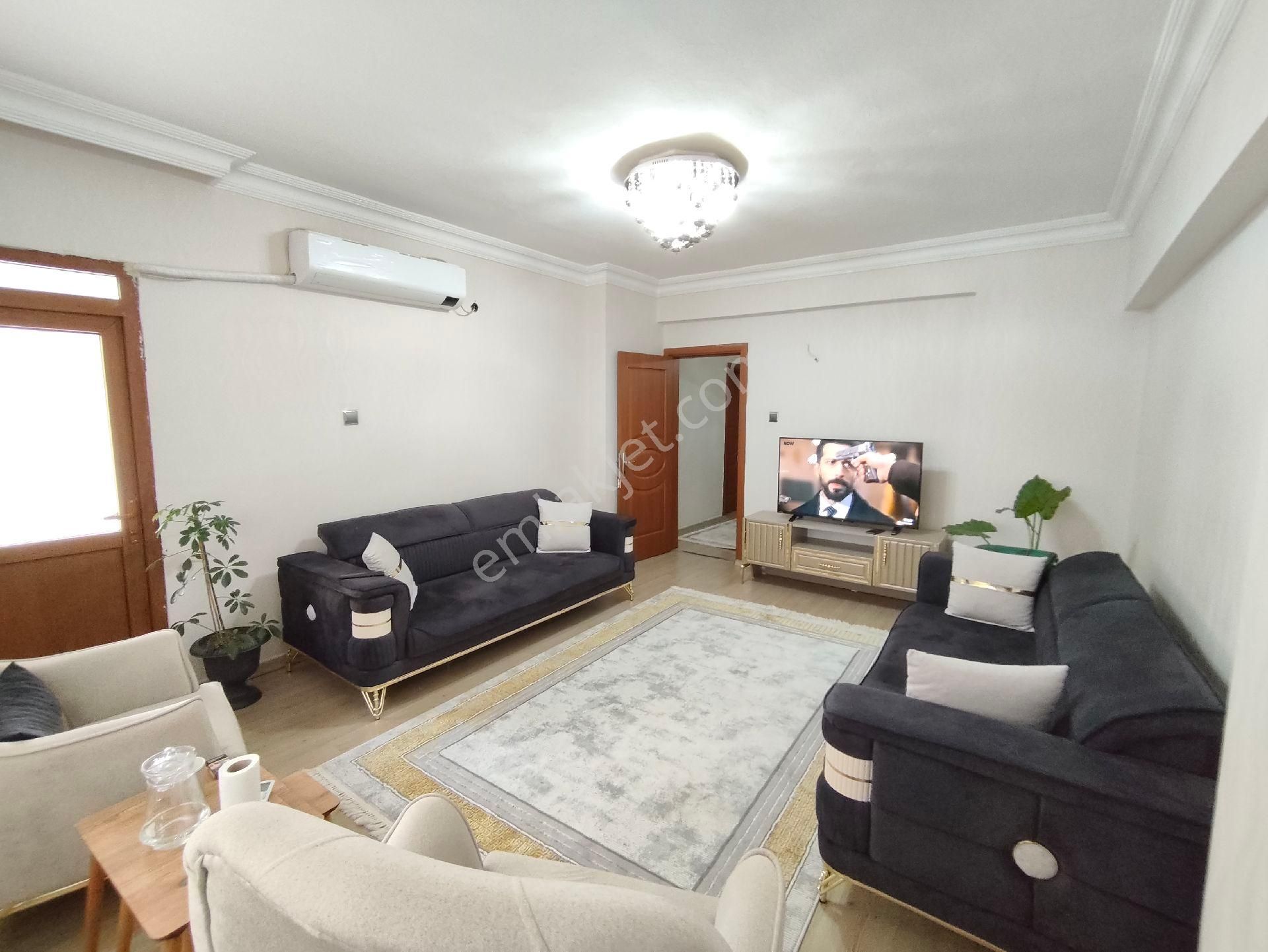 Kiralık Daire 4 Odalı Arakat Doğalgazlı 