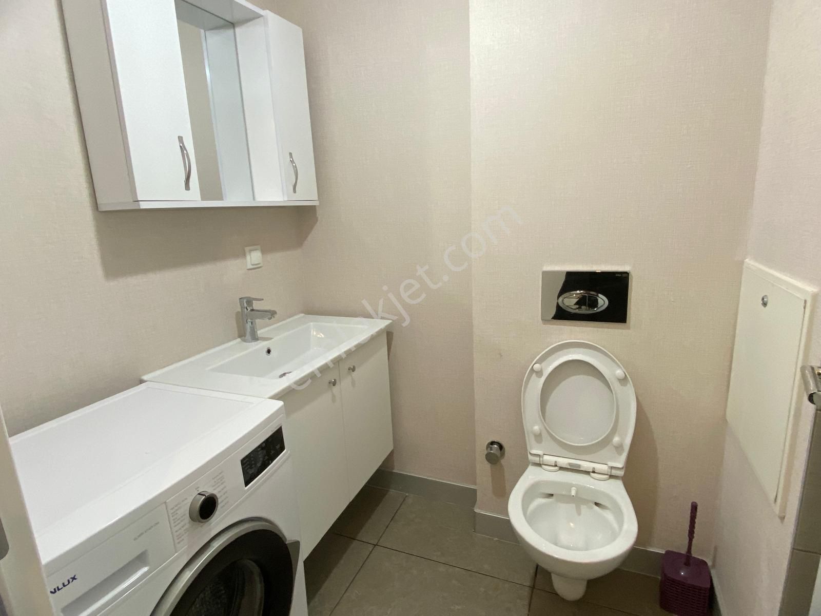 Turyap'tan Dap Yapı İzmir'de Satılık Eşyalı Balkonlu 1+0 Daire - Görsel 4