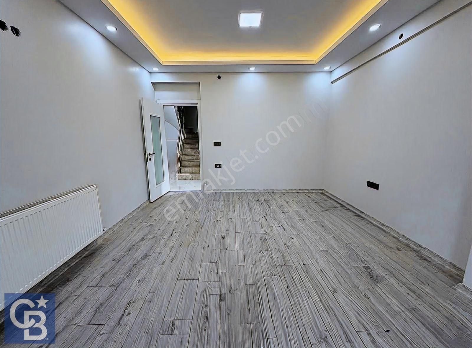 Şakran' Da Satılık 5+1 Geniş Bahçeli Tripleks Villa - Görsel 20