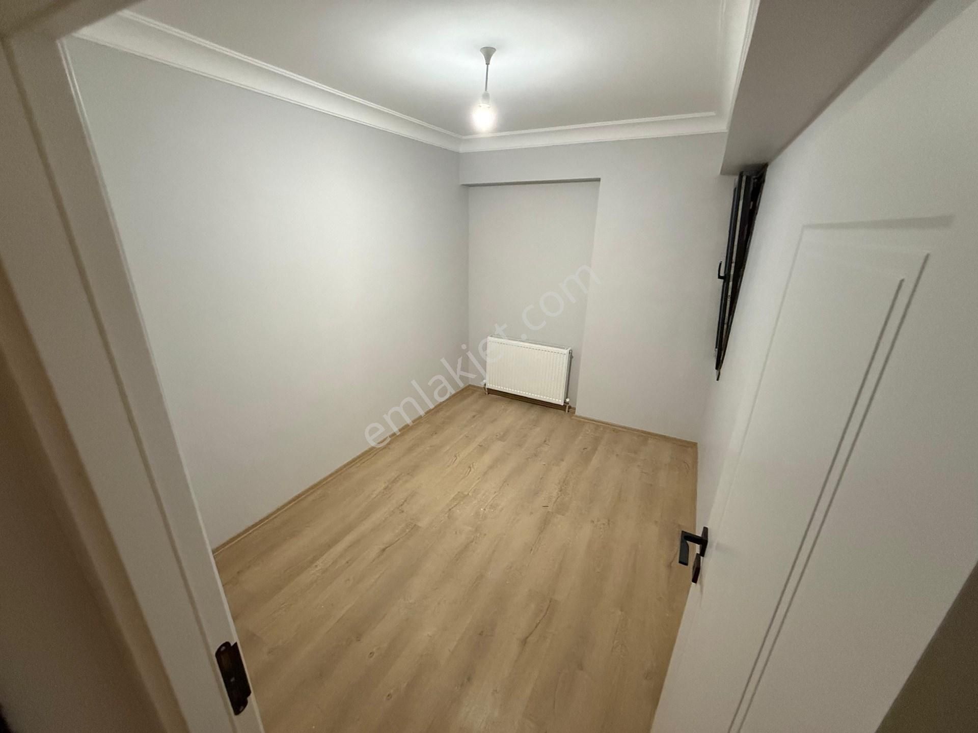 Emlak Uzmanı'ndan Zeytinburnu Veliefendi'de Sıfır Bina'da Satılık Daire - Görsel 2