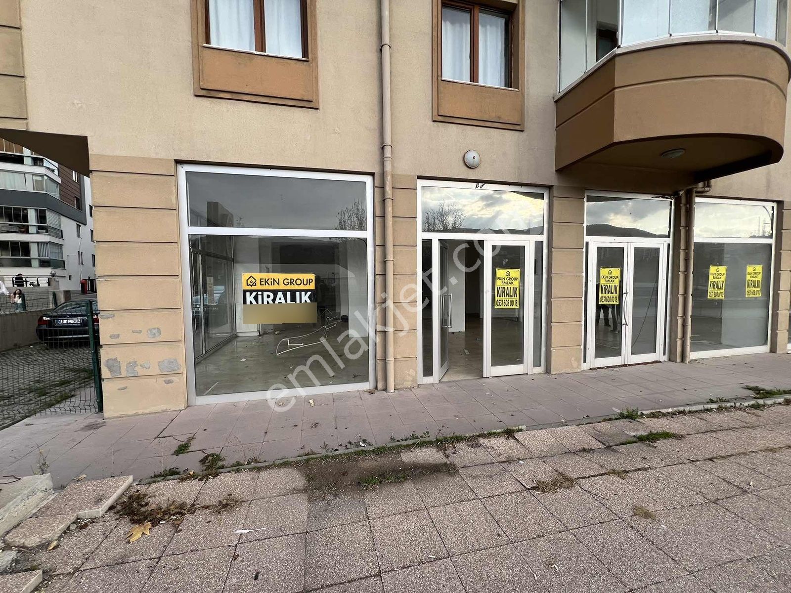 Ekin Group'tan Anayola Cephe 570 M2 Kiralık İşyeri - Görsel 4