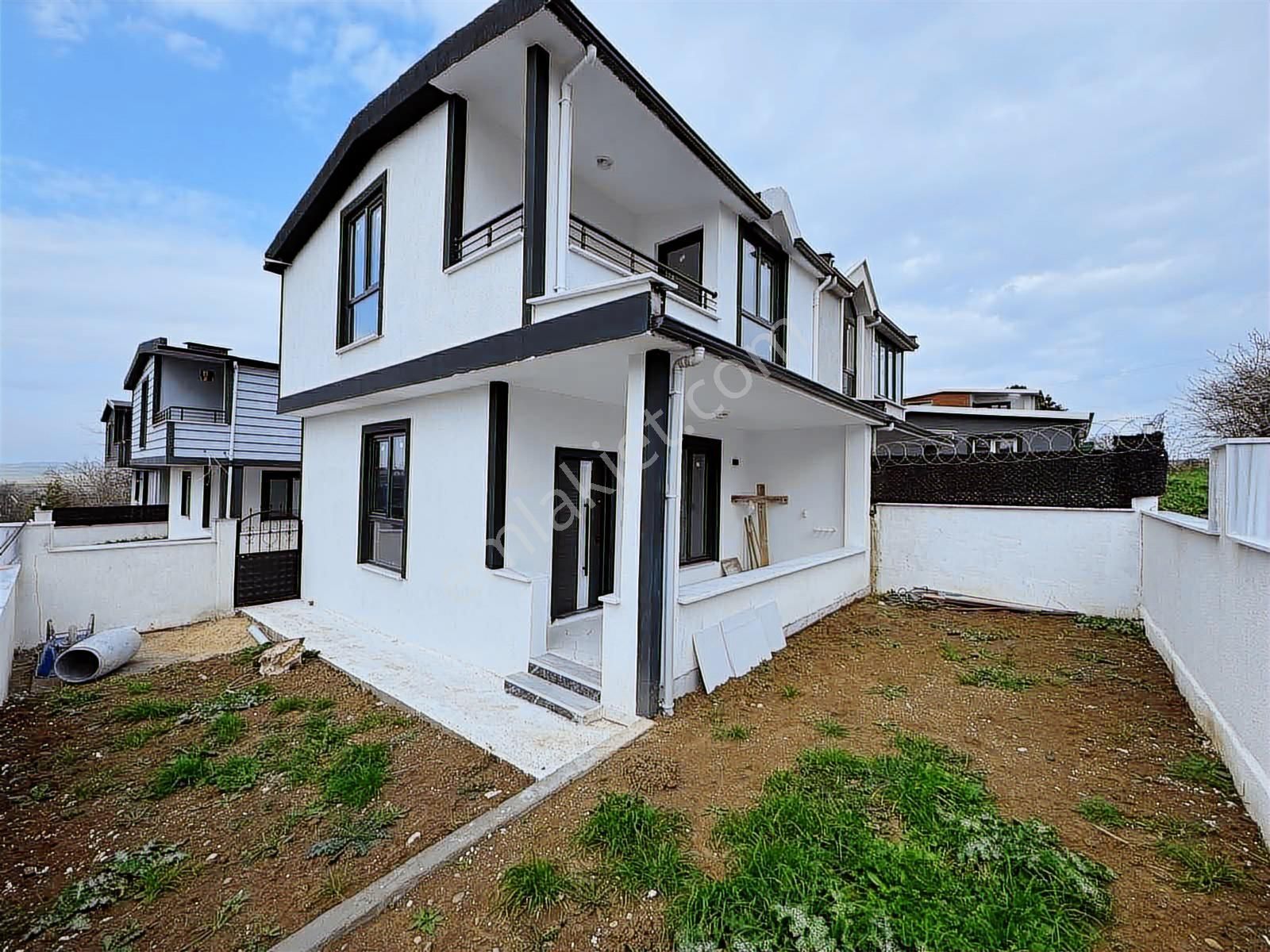 #mega Yapı# Şık Geniş Oturumlu Emsallerinin En Uygunu 2+1 - Görsel 26