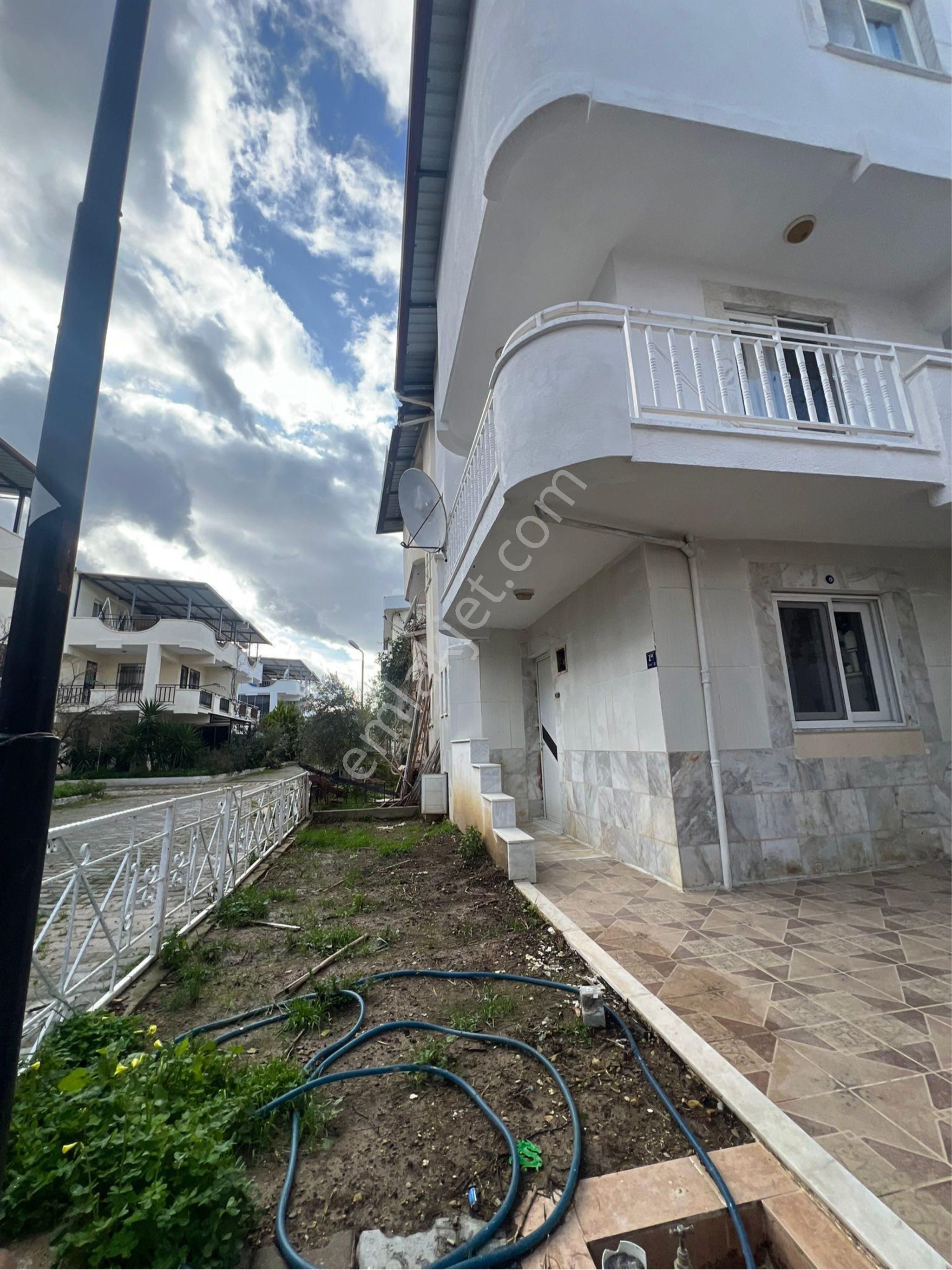 Kuşadası Davutlar’da Köşe Konumlu 3 + 1 Villa Satılık Çok Acil - Görsel 10