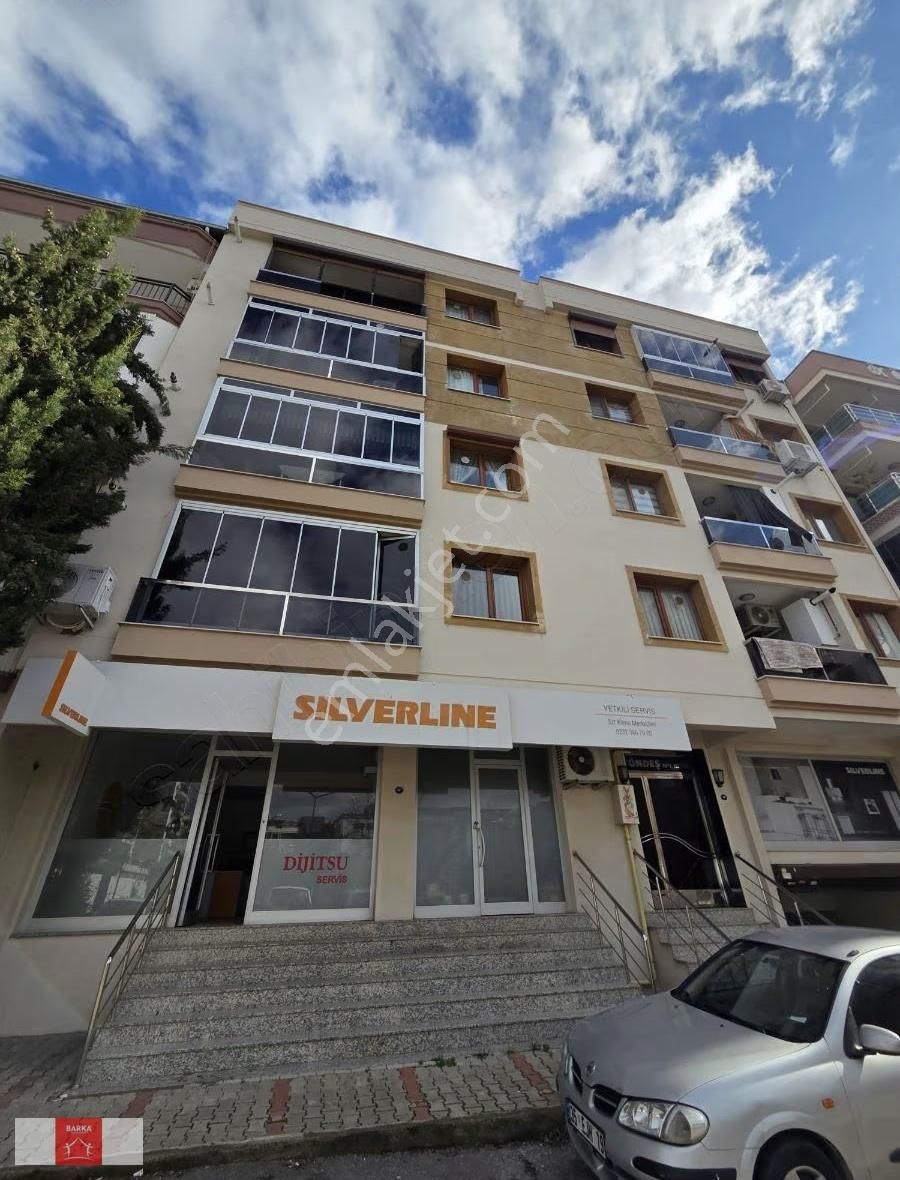 Anadolu Caddesi Dibinde 360 Mt2 Dükkan & Depo Artı Kdv Mevcut
