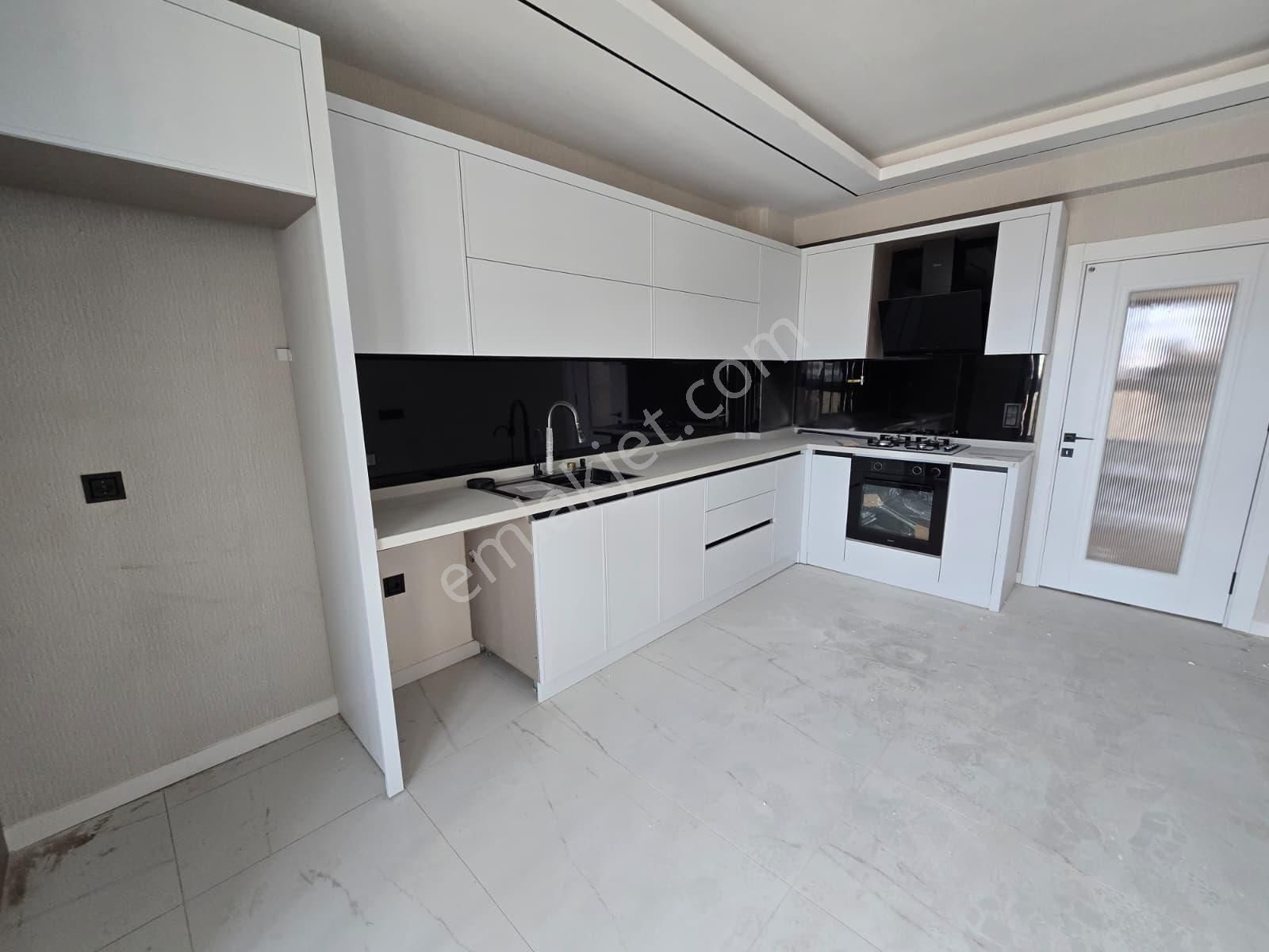 Kosova Mahallesin'de Satılık Sıfır Lüx 3+1 Daireler - Görsel 3