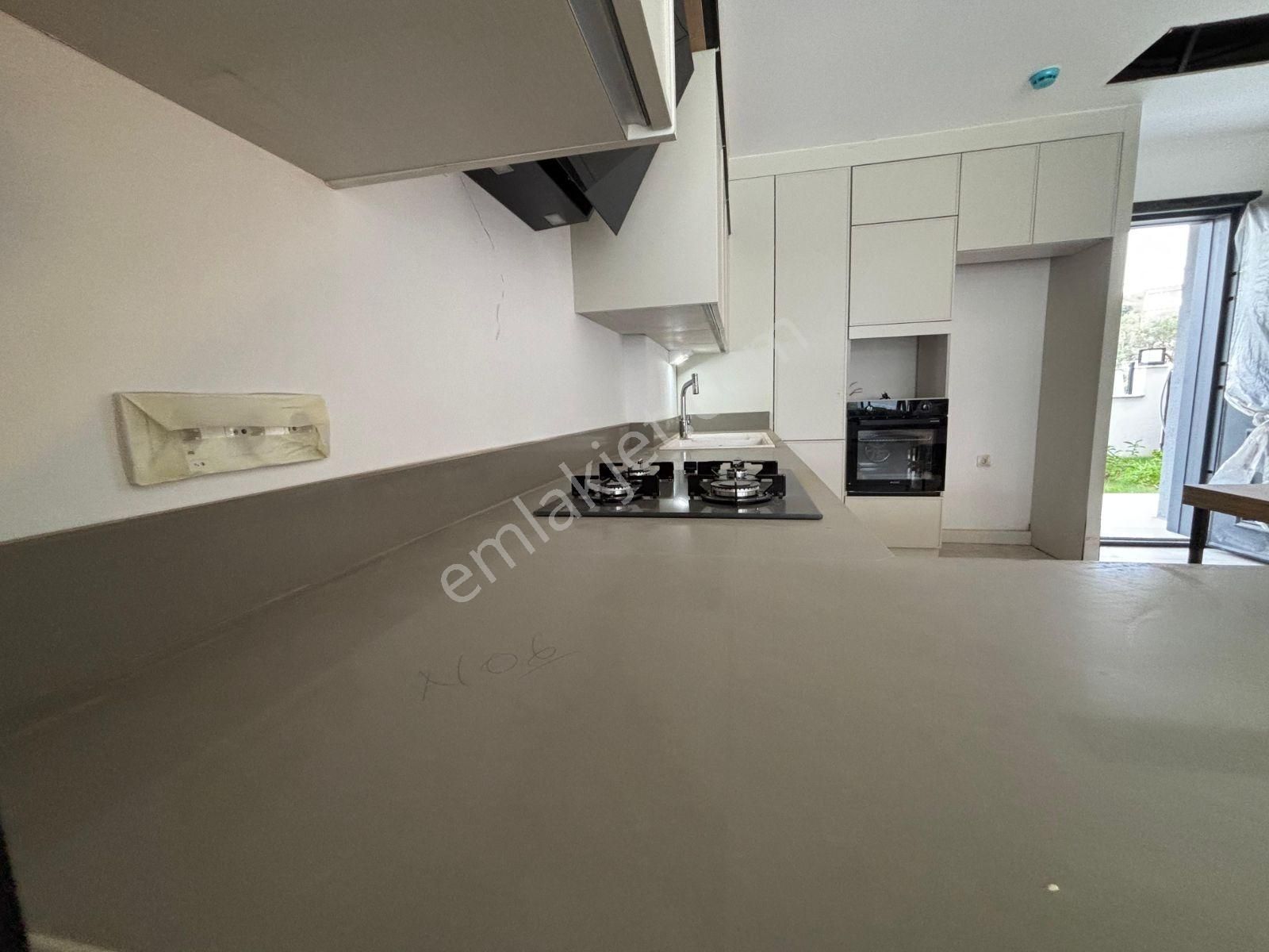 Emsallerin En Uygun Havuzlu Özel Otoparklı 3+1satılık Villası - Görsel 15