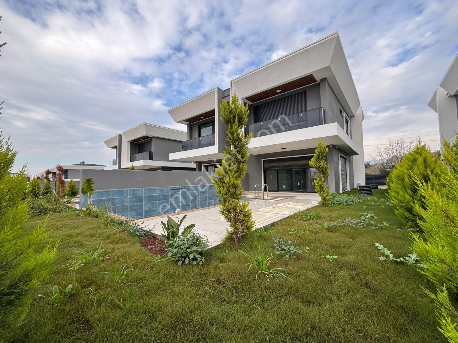 Emsallerin En Uygun Havuzlu Özel Otoparklı 3+1satılık Villası - Görsel 10