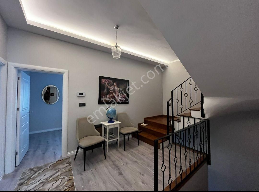 Yunuselı Camlık Caddesınde Satılık 3 Katlı Asansör Lü Villa - Görsel 4