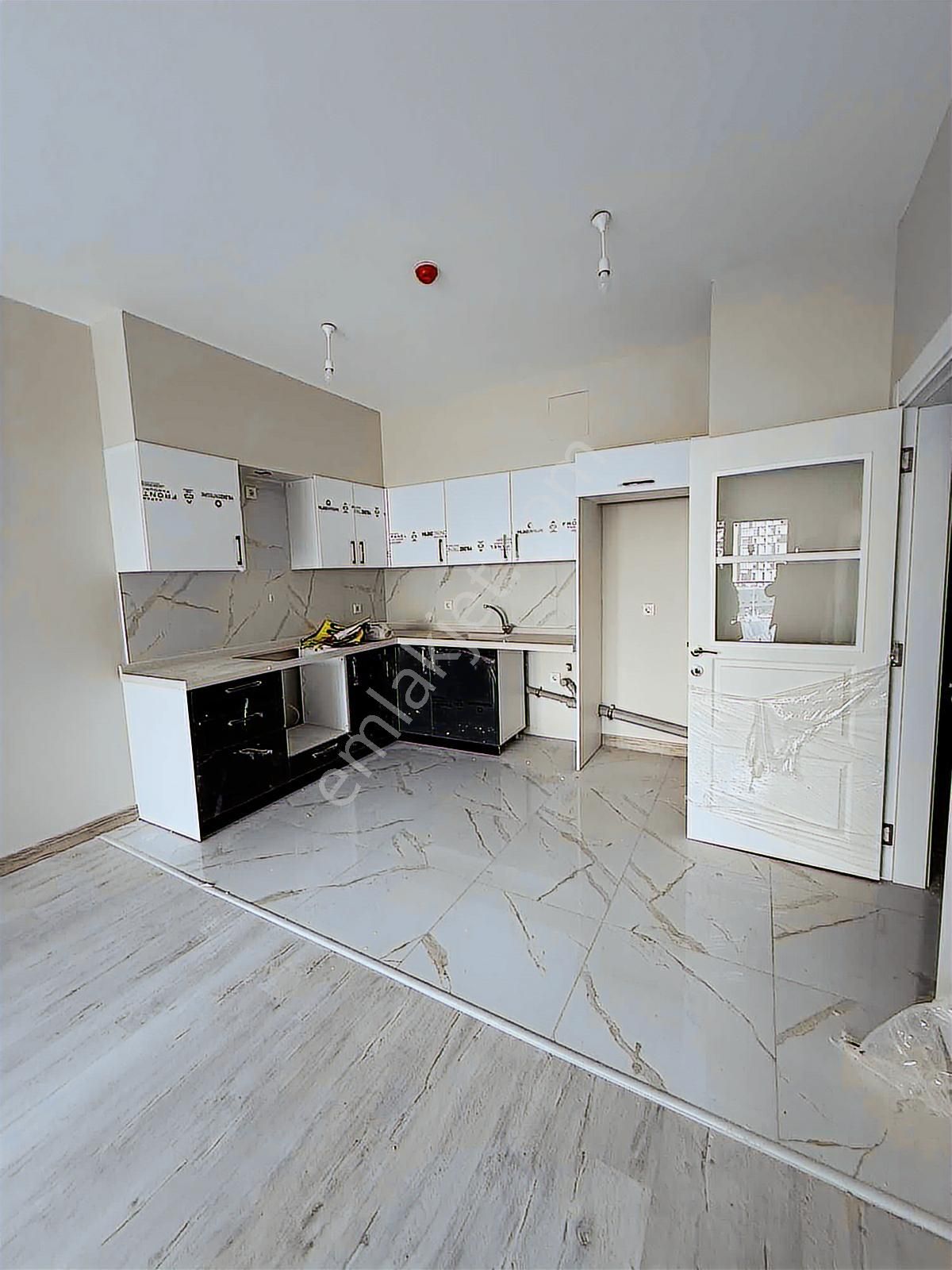 Sahabiye Mahallesinde 2+1 Sıfır Daire - Görsel 22